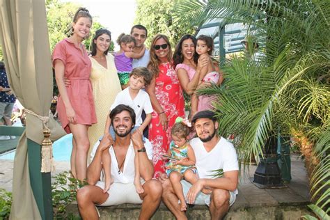 família simas hoje